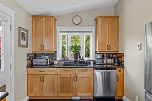 885 Glenhale Cres — listing photo 71 of 96