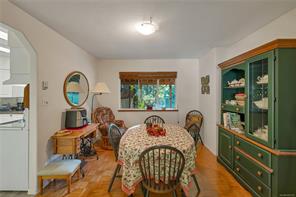 1492 Hyacinthe Bay Rd — listing photo 14 of 58