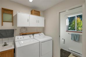 1492 Hyacinthe Bay Rd — listing photo 29 of 58