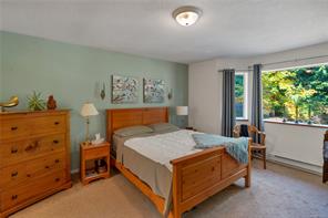 1492 Hyacinthe Bay Rd — listing photo 39 of 58