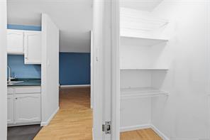 4204-997 Bowen Rd — listing photo 20 of 26