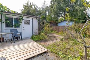 1467 Bay St — listing photo 27 of 35