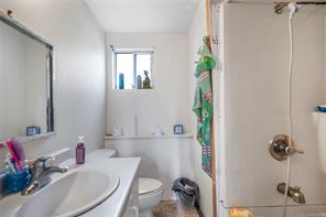 1774 Feltham Rd — listing photo 14 of 38