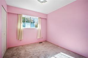 1774 Feltham Rd — listing photo 15 of 38