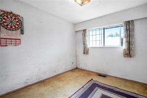 1774 Feltham Rd — listing photo 17 of 38