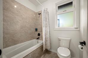 5861 Garvin Rd — listing photo 15 of 40