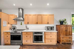5861 Garvin Rd — listing photo 17 of 40