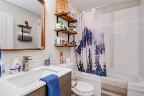 8 Stoneridge Dr — listing photo 22 of 33