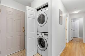 203-1710 Fort St — listing photo 20 of 29