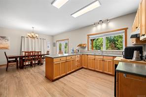 10225 Greenhill Rd — listing photo 28 of 96