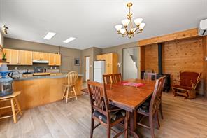10225 Greenhill Rd — listing photo 32 of 96