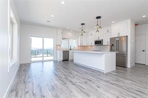 2605 Nickson Way — listing photo 14 of 54