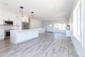 2605 Nickson Way — listing photo 15 of 54