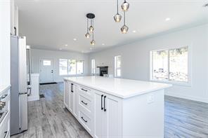 2605 Nickson Way — listing photo 18 of 54