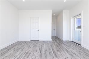 2605 Nickson Way — listing photo 21 of 54