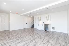 2605 Nickson Way — listing photo 34 of 54