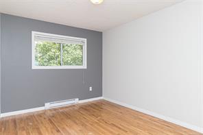 899 Cecil Blogg Dr — listing photo 19 of 25