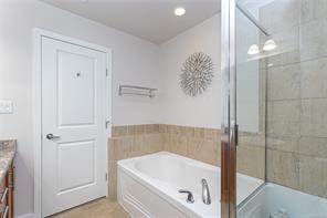 305E-1115 Craigflower Rd — listing photo 29 of 40