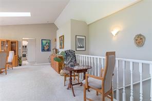 421 Walker Ave — listing photo 19 of 87