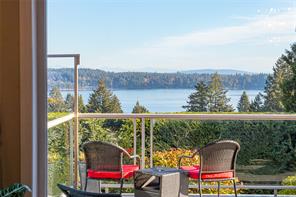 421 Walker Ave — listing photo 23 of 87