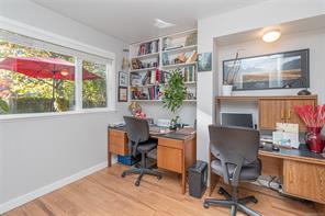 1025 Waverly Terr — listing photo 23 of 38