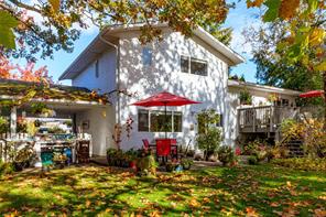 1025 Waverly Terr — listing photo 30 of 38