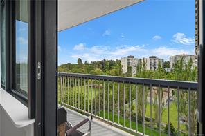 907-647 Michigan St — listing photo 16 of 46