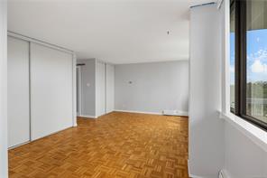 907-647 Michigan St — listing photo 23 of 46