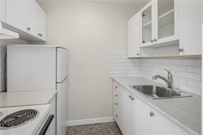 907-647 Michigan St — listing photo 26 of 46