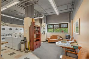 907-647 Michigan St — listing photo 37 of 46