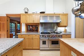 1717 Glen Urquhart Dr — listing photo 15 of 53