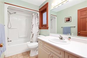 1717 Glen Urquhart Dr — listing photo 19 of 53