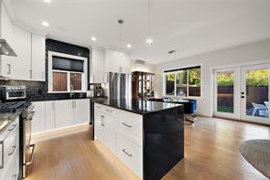 2164 Timber Ridge Crt — listing photo 17 of 34