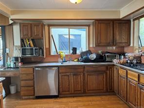 1266 Island Hwy — listing photo 14 of 14