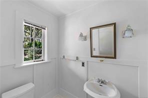 1562 Richardson St — listing photo 23 of 61