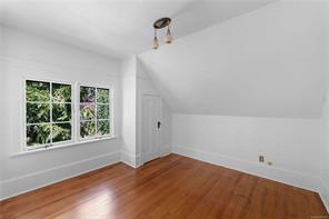 1562 Richardson St — listing photo 33 of 61