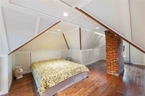 1562 Richardson St — listing photo 36 of 61