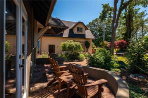 1562 Richardson St — listing photo 37 of 61