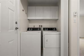 10232 Resthaven Dr — listing photo 27 of 33