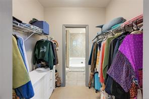 204-1620 McKenzie Ave — listing photo 21 of 39