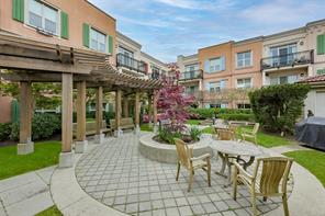 204-1620 McKenzie Ave — listing photo 38 of 39