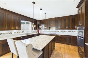 5751 Linyard Rd — listing photo 19 of 56