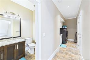 5751 Linyard Rd — listing photo 52 of 56