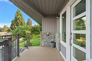 8750 Pender Park Dr — listing photo 30 of 49