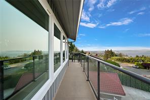 8750 Pender Park Dr — listing photo 41 of 49