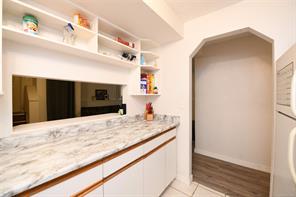 A-2276 Urquhart Ave — listing photo 23 of 40
