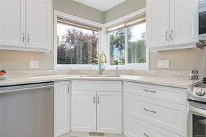 421 Walker Ave — listing photo 27 of 68