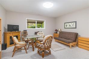 421 Walker Ave — listing photo 48 of 68
