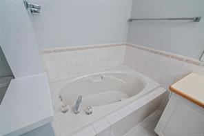 403-288 Eltham Rd — listing photo 30 of 61
