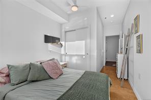 101-7162 West Saanich Rd — listing photo 18 of 25